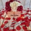Sac « Romance Éternelle » avec personnalisation en vinyle affichant un prénom, décoré de roses en mousse aux tons rose clair, bordeaux et crème, sur fond clair.