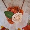 cornet-roses-automnales-pailletees-feuille-verte-002.jpg Cornet d'Automne