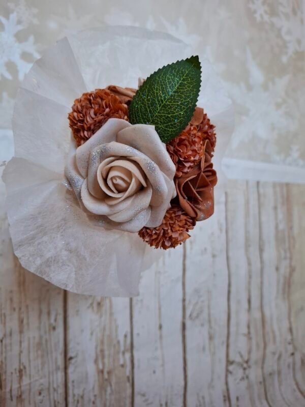 cornet-touches-champetres-roses-hortensias-003.jpg Cornet d'Automne