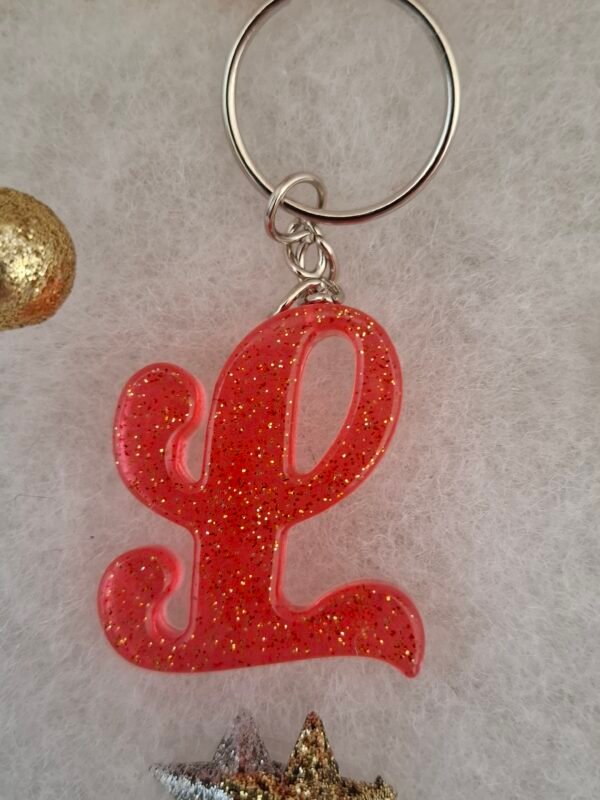 rose-epoxy-resine-cles-paillettes-cadeaux-timaiika-003 L en Lumière