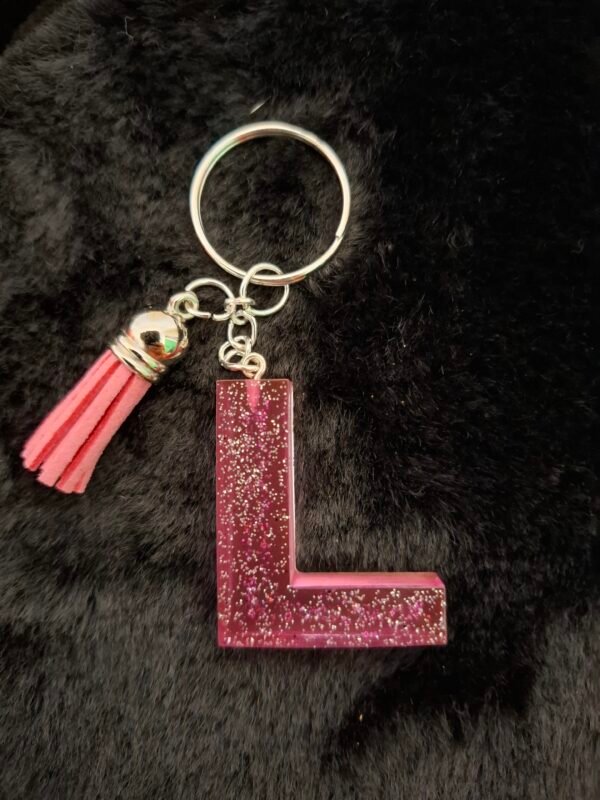 brillant-lumineux-etincelant-trousseau-cles-femmes-hommes-cadeau-color-herault-005 L en Lollyglow, décor original et mignon, conçu pour ajouter charme et fantaisie à vos accessoires.